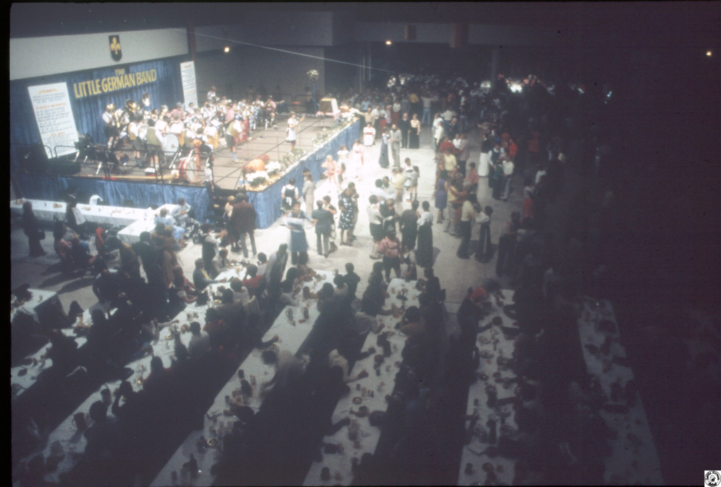 1978 Oktoberfest 20 band from above.jpg